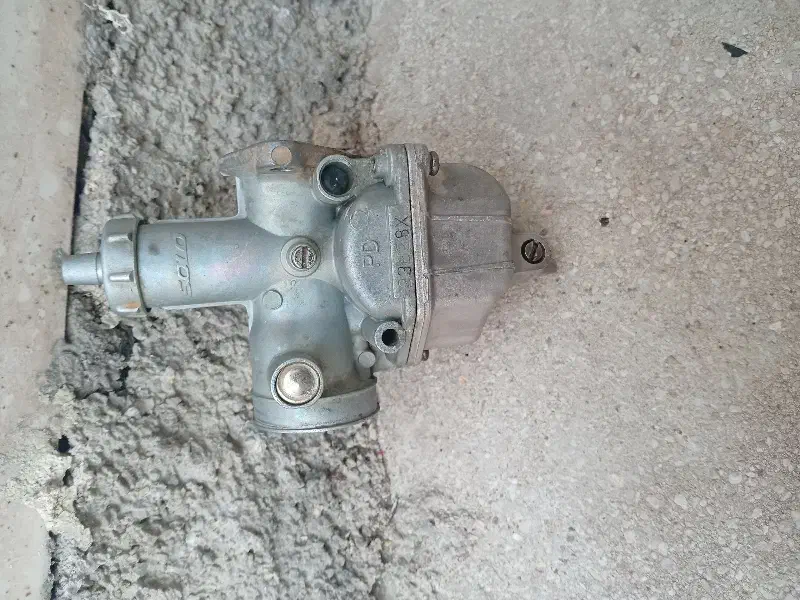 کاربرات موتور 125|قطعات یدکی و لوازم جانبی|رامهرمز, |دیوار