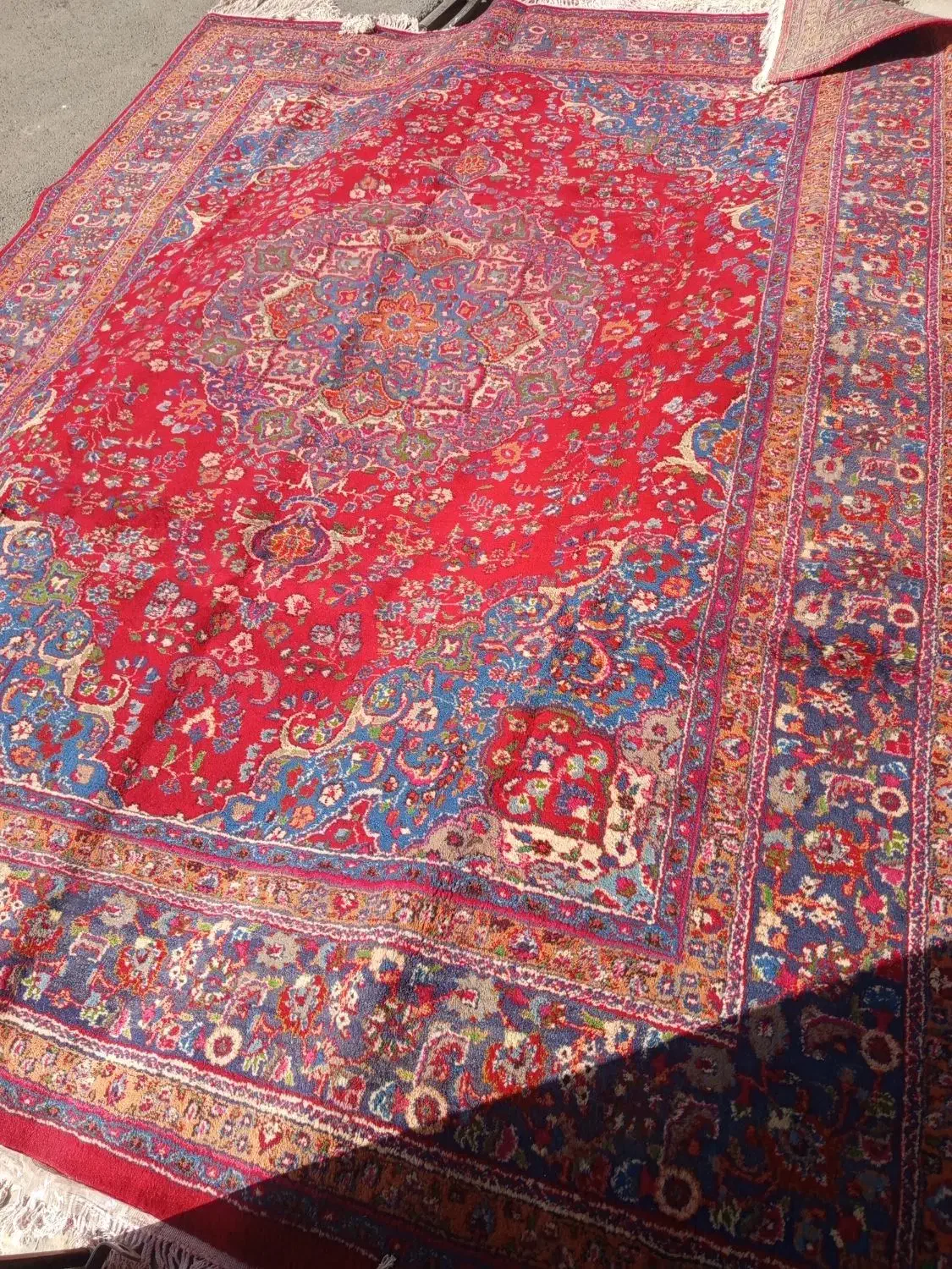 فرش دوازده متری دست بافت سالم|فرش|نسیم‌شهر, |دیوار