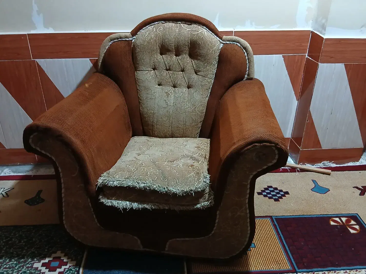 مبل ۶نفره|مبلمان خانگی و میز عسلی|ایذه, |دیوار