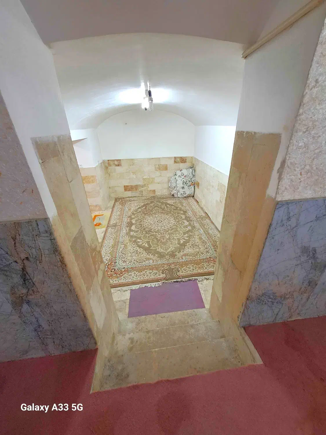 خانه نزدیک حرم دو اتاق مجزا|اجارهٔ خانه و ویلا|قم, باغ شازده|دیوار