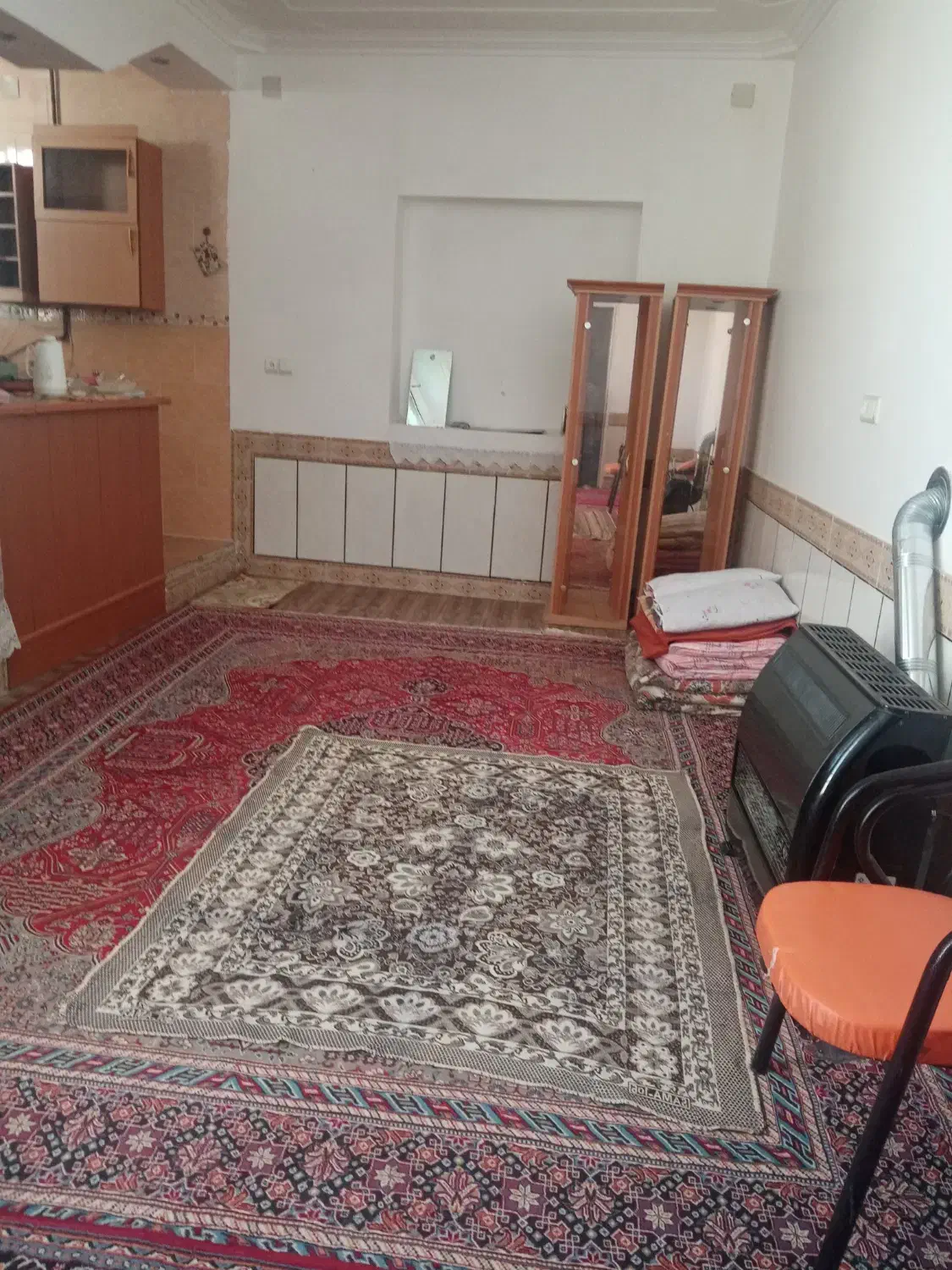 اجاره کوتاه مدت سوییت|اجارهٔ کوتاهمدت آپارتمان و سوئیت|نیریز, |دیوار