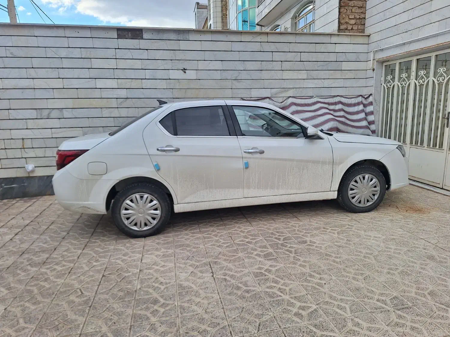 دنا ۶دنده|خودرو سواری و وانت|زنجان, |دیوار