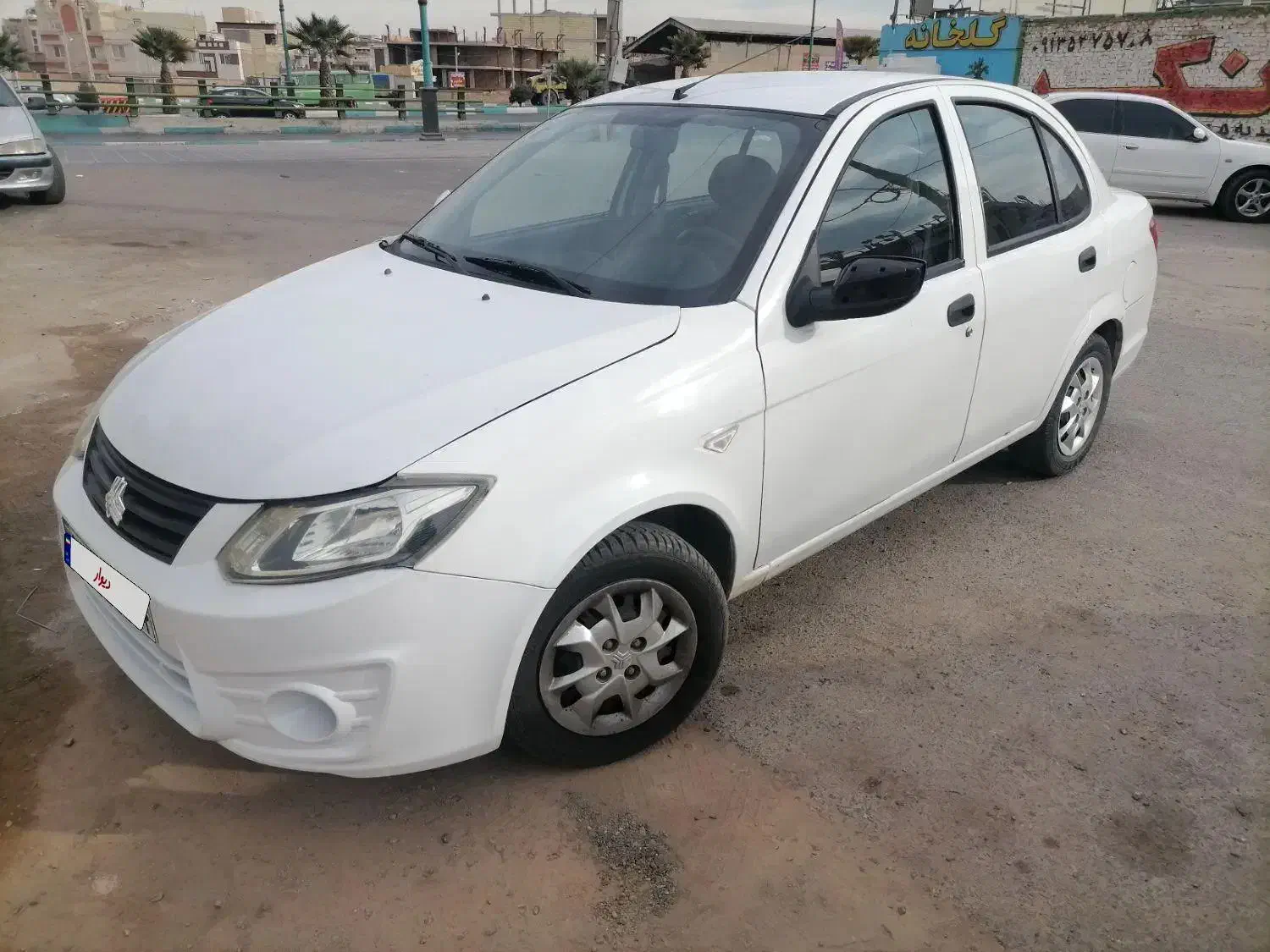 ساینا 98 تمیز کم کار|خودرو سواری و وانت|یزد, |دیوار