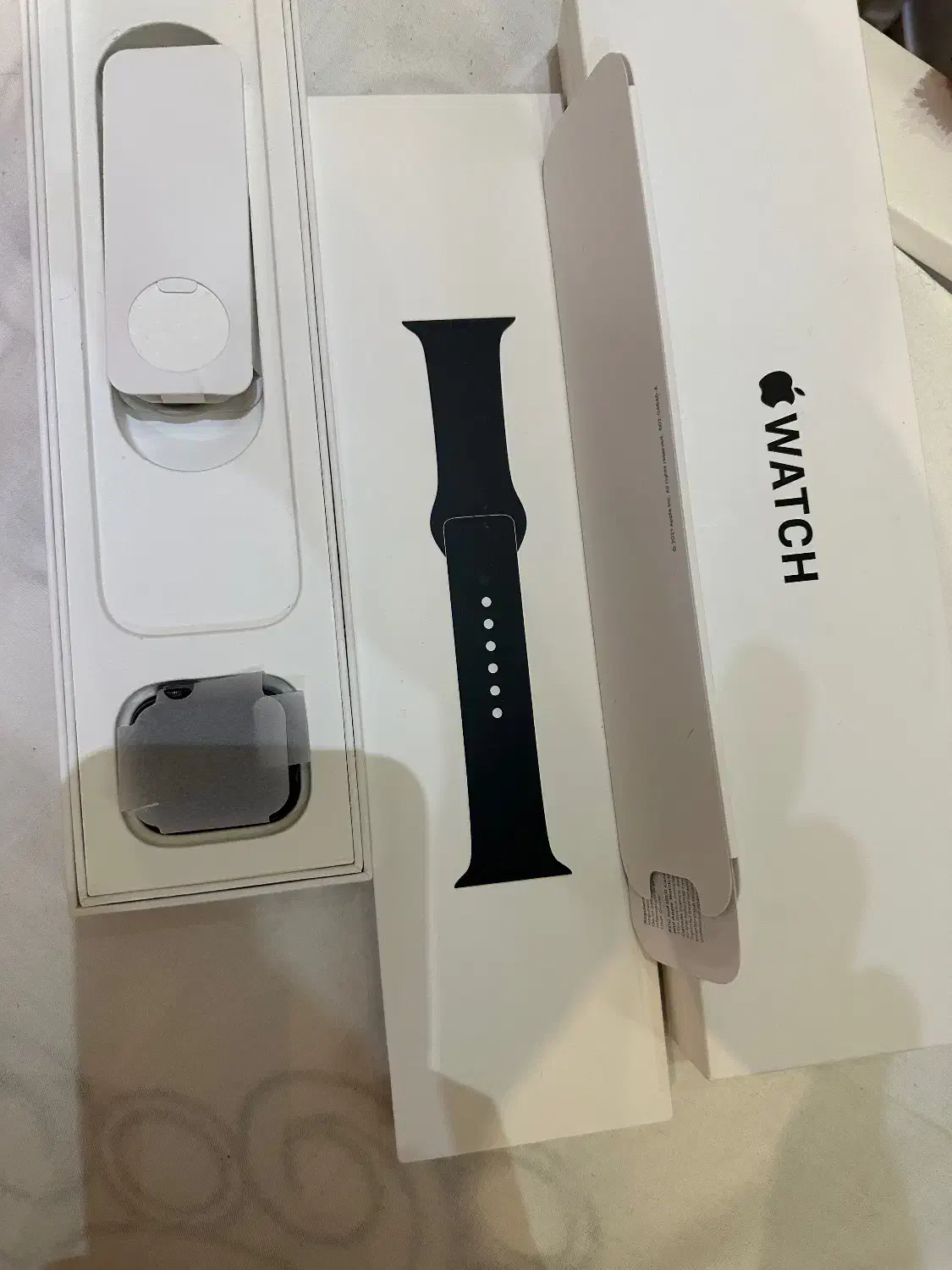 اپل واج سری SE سالم بدون خطو خش|لوازم جانبی موبایل و تبلت|اردبیل, |دیوار