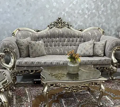 یکدست مبل سلطنتی در حد نو با سه تا میز عسلی|مبلمان خانگی و میز عسلی|بندر گناوه, |دیوار