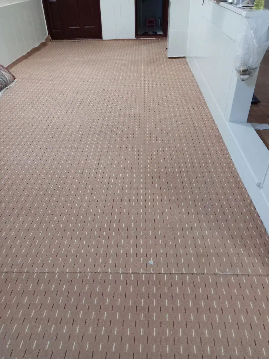 پالازموکت|موکت|تربت‌حیدریه, آغوی|دیوار