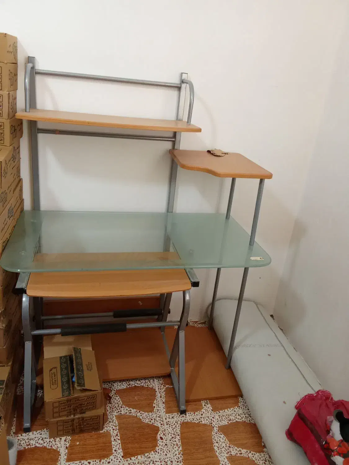 میز|میز تحریر و کامپیوتر|جوانرود, |دیوار