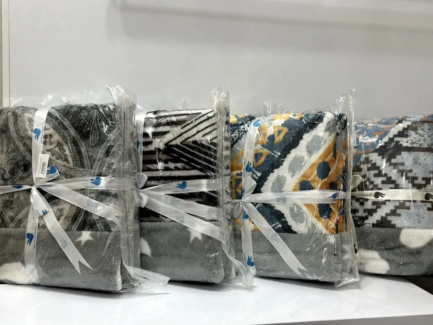 کالای خواب سرخوش|رختخواب، بالش، پتو|تاکستان, |دیوار