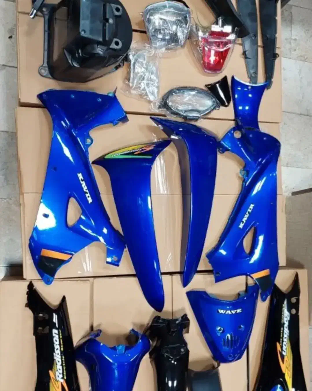 فلاپ موتور ویو و یدکی ویو|قطعات یدکی و لوازم جانبی|میاندوآب, |دیوار