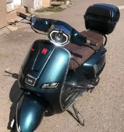 کویرموتور(وسپا) 1403درحدصفرزیرقیمت|موتورسیکلت|آستارا, |دیوار