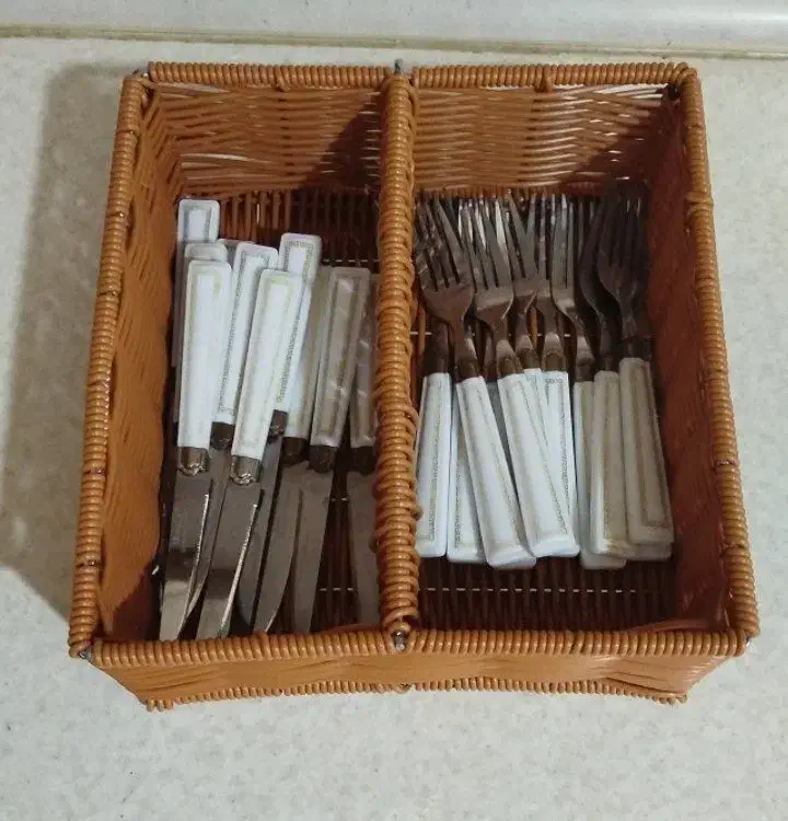 ظروف اشپزخانه|آب‌چکان و نظم‌دهنده ظروف|مشهد, شیرودی|دیوار