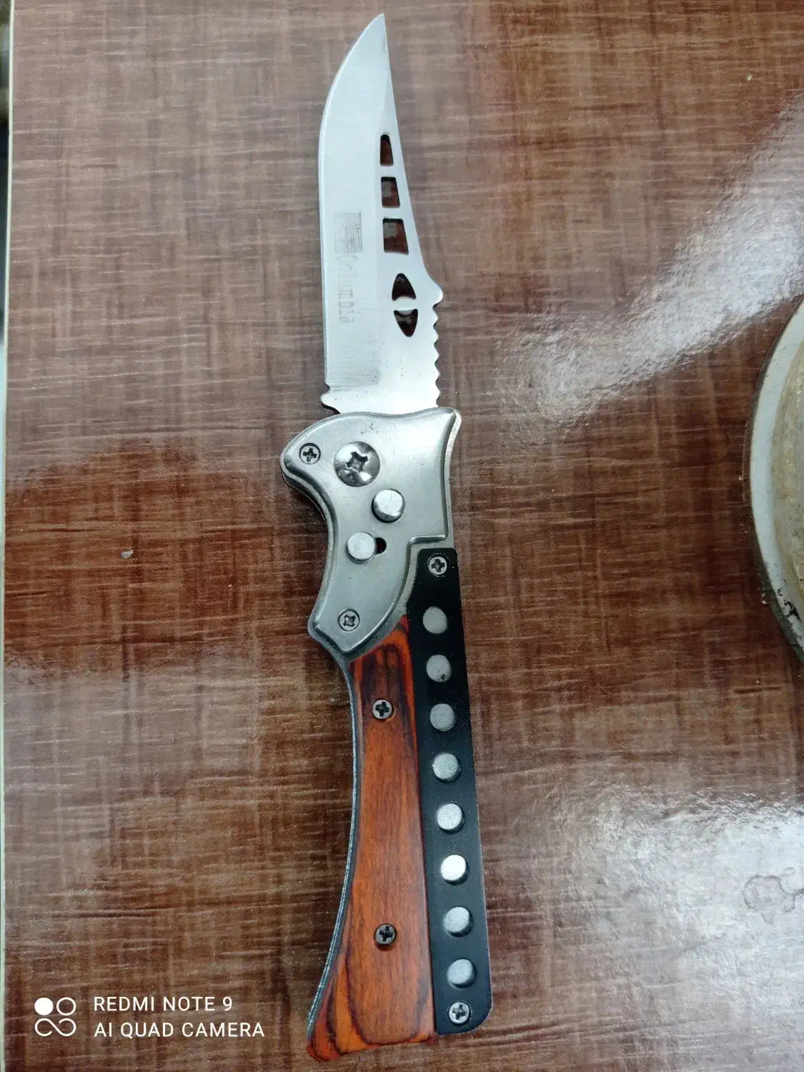 چاقو ضامن دار کلمبیا|کوهنوردی و کمپینگ|رشت, کوی مهر|دیوار