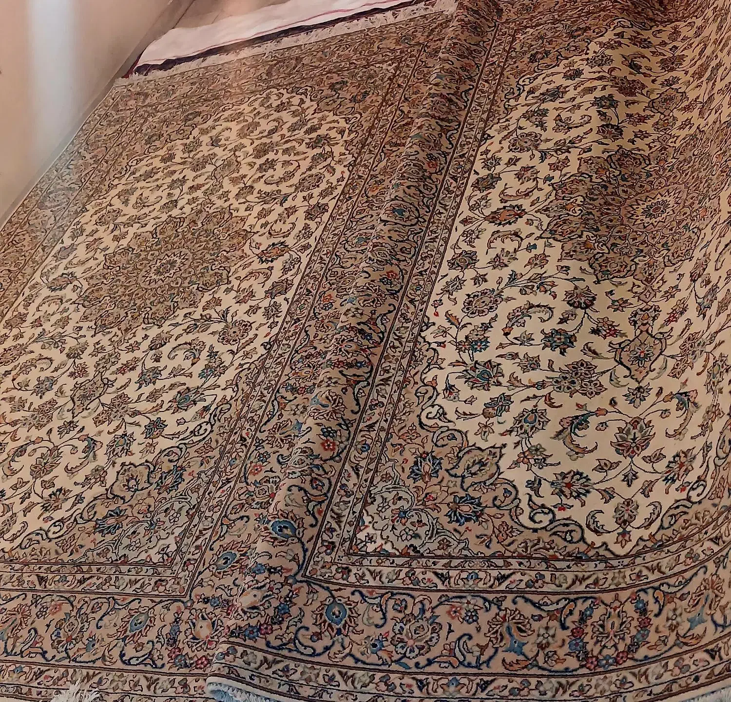 جفت شش متری بافت یزد|فرش|مشهد, چهارباغ|دیوار