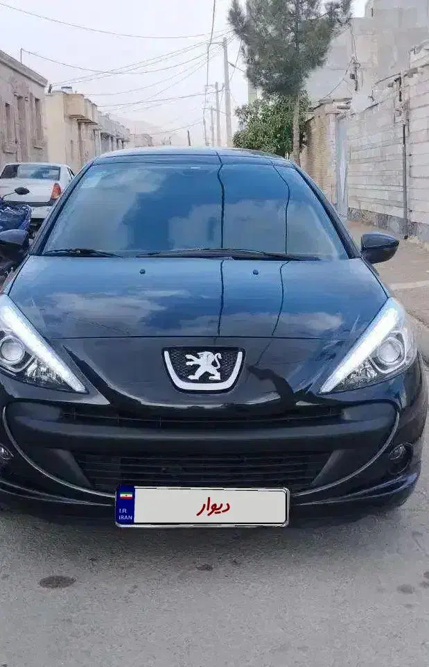 207 پانوراما|خودرو سواری و وانت|شیراز, قدوسی غربی|دیوار