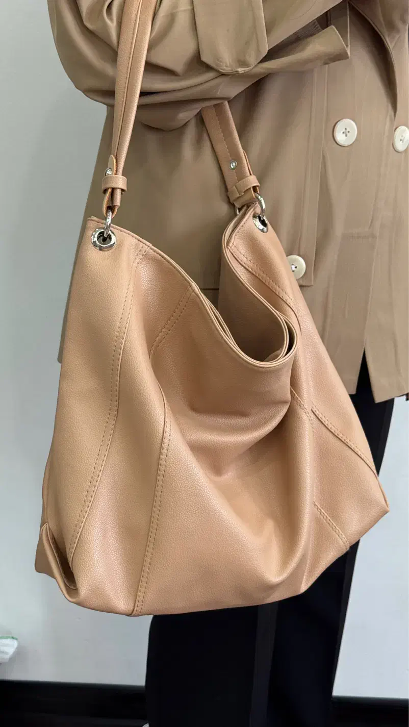 کیف بزرگ جدید|کیف، کفش، کمربند|کرمان, |دیوار