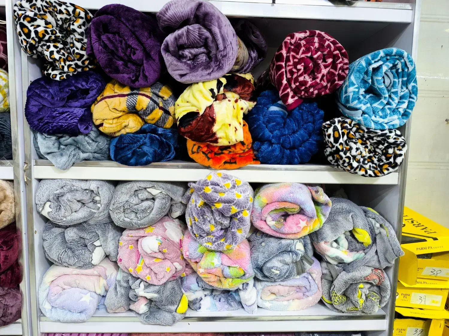 پتو دو نفره مسافرتی گرم بالا +تن پوش وارداتی|رختخواب، بالش، پتو|بندر ماهشهر, |دیوار