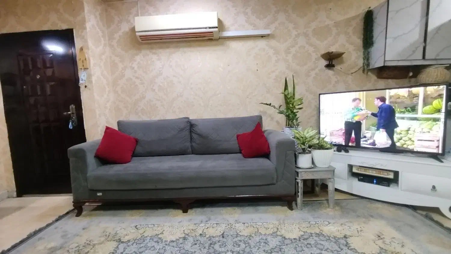 مبل ۸نفره ترک جنس درجه ۱|مبلمان خانگی و میز عسلی|اهواز, کوی پلیس|دیوار