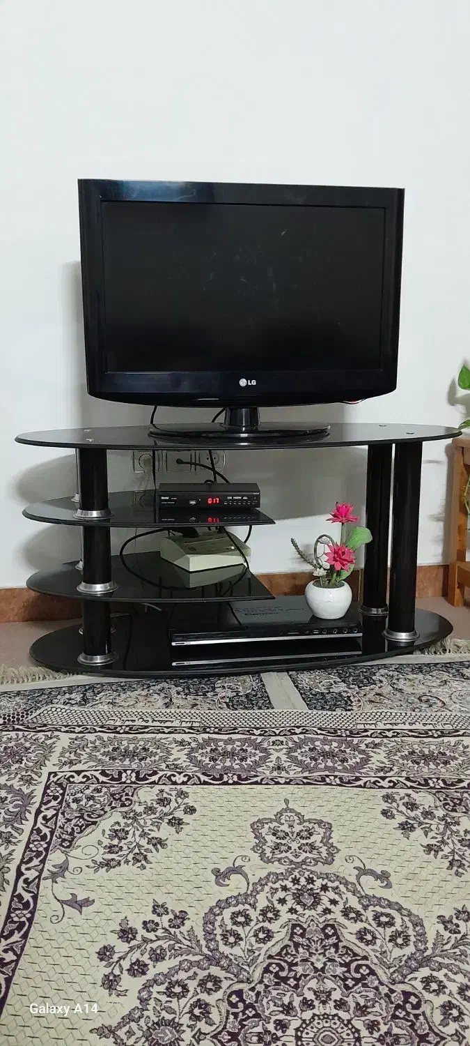 تلویزیون،میز تلویزیون وگیرنده دیجیتال|تلویزیون و پروژکتور|املش, |دیوار