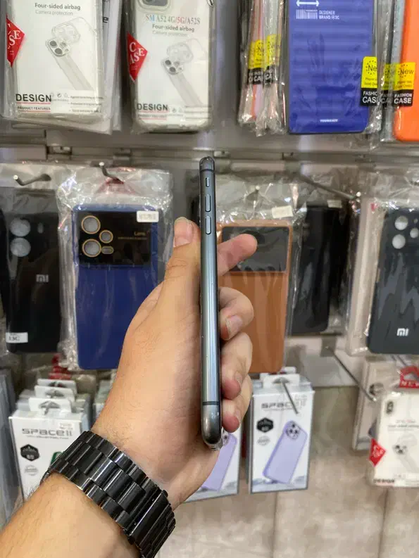 اپل iPhone 11 با حافظهٔ ۱۲۸ گیگابایت|موبایل|پاکدشت, پاکدشت (مامازند)|دیوار