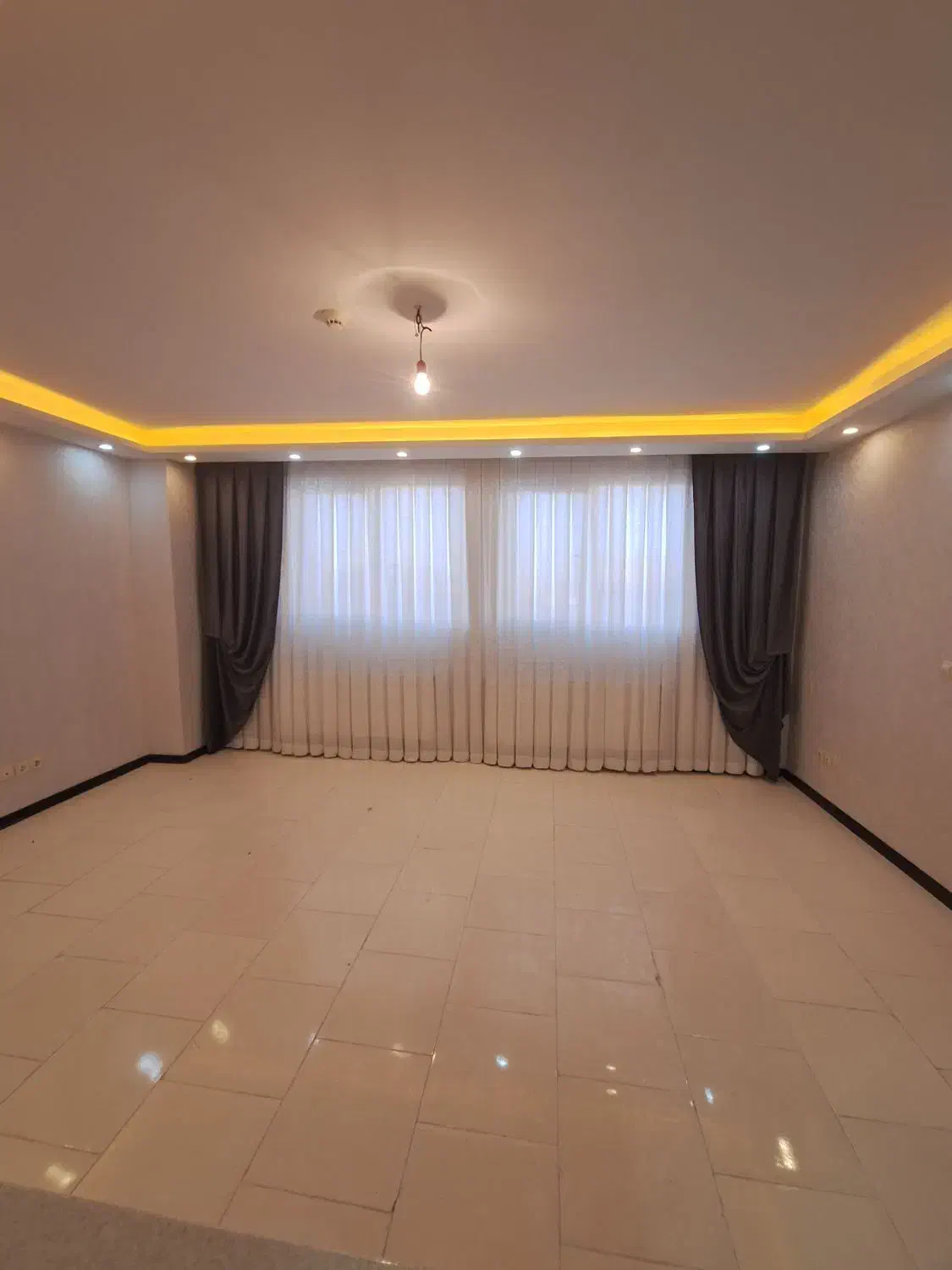 فروش آپارتمان سهند فاز۳ (املاک عزیزی)|فروش آپارتمان|سهند, |دیوار