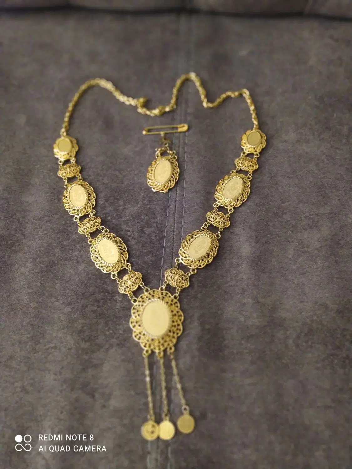 ست گردنبندوسوزن آبکاری شده|بدلیجات|یاسوج, |دیوار