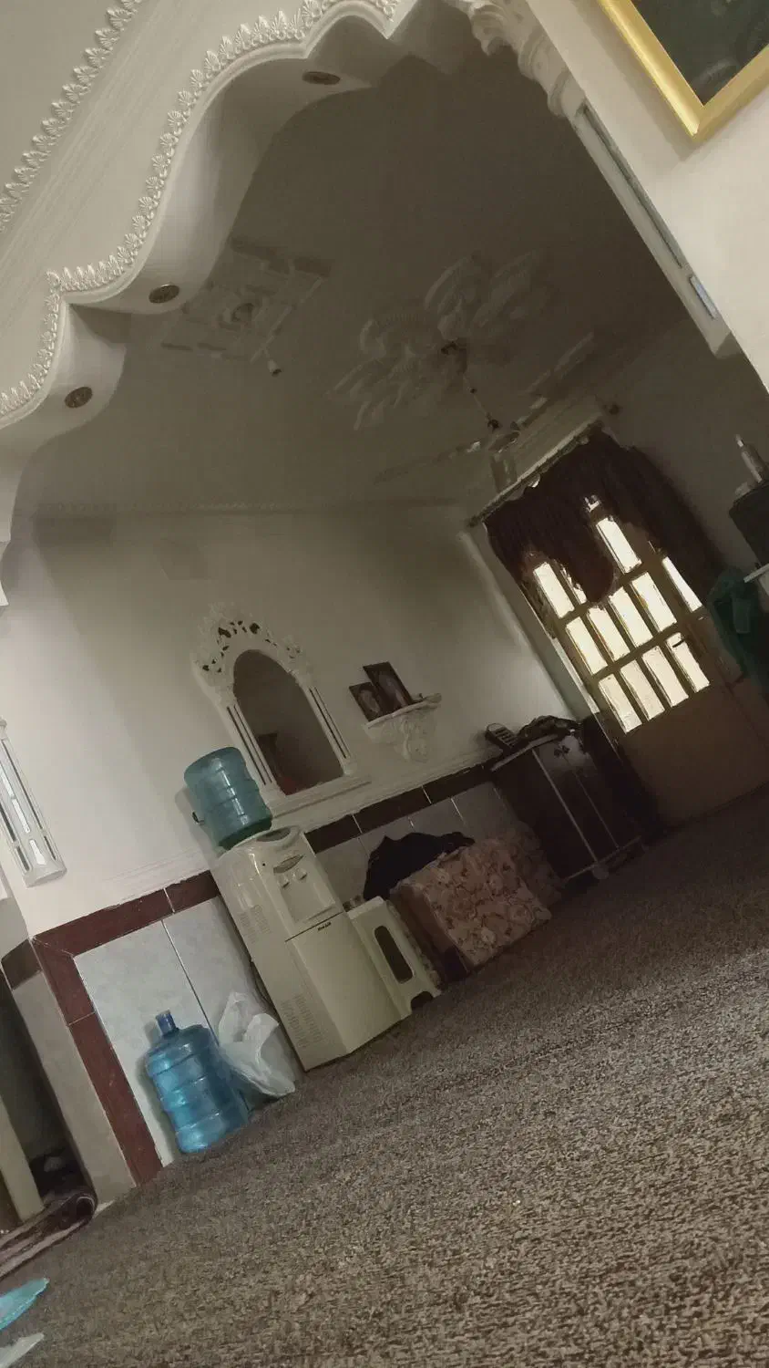 پیدا کردن یک ریموت|اشیا|آبدان, |دیوار