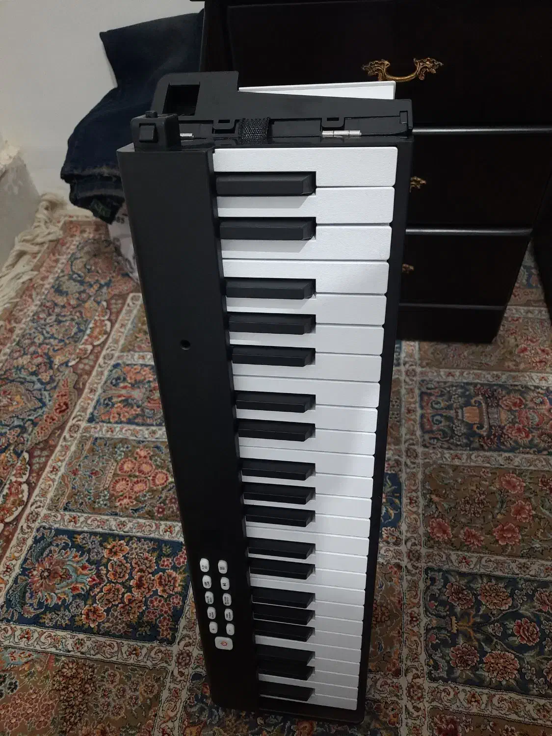 پیانو تاشو همراه با پایه|پیانو، کیبورد، آکاردئون|تهران, آذری|دیوار