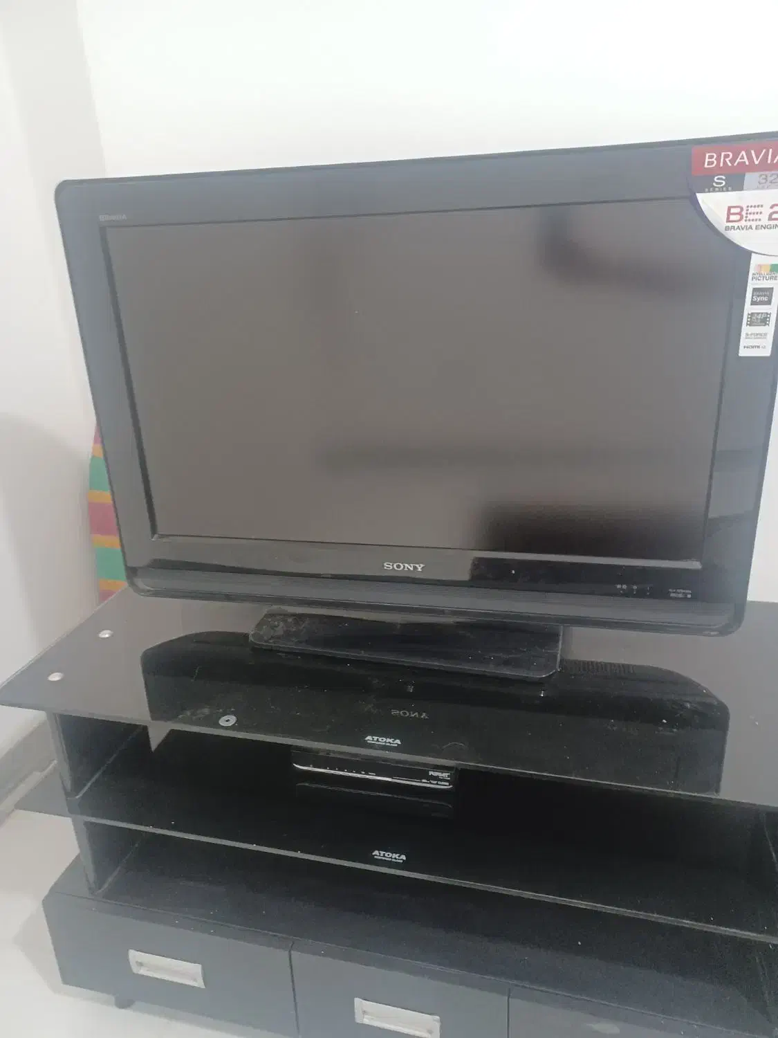 تلوزیون ۳۲ اینچ.سونی‌‌‌.  ال سی دی|تلویزیون و پروژکتور|صدرا-فارس, فاز ۱|دیوار