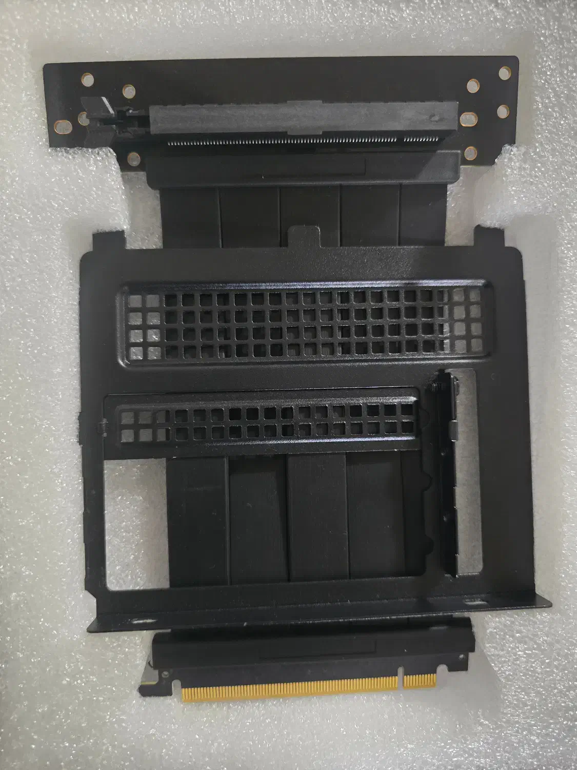 براکت کارت گرافیک عمودی|قطعات و لوازم جانبی رایانه|قم, شهرک امام حسین|دیوار