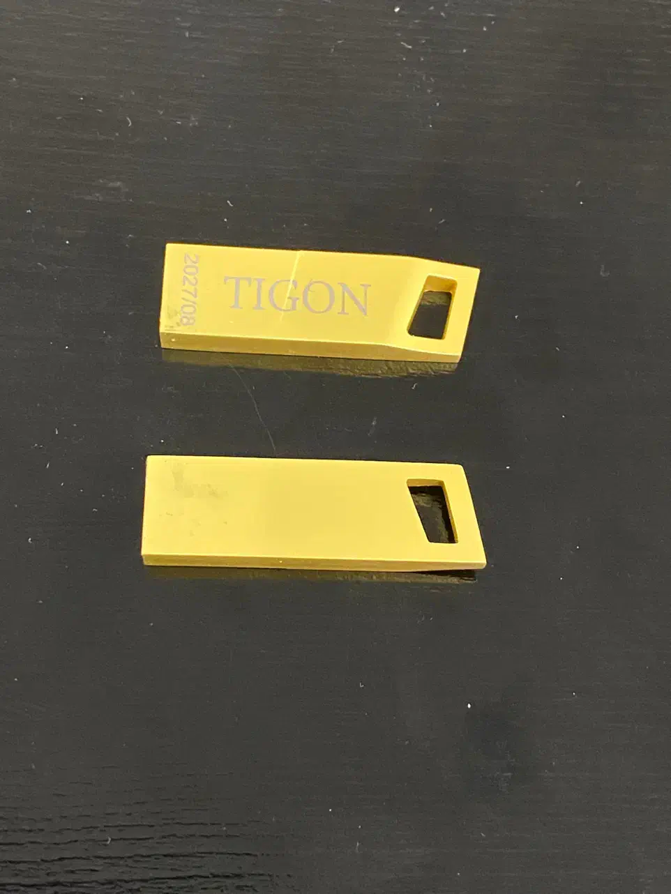 فلش ۸ گیگ Tigon|قطعات و لوازم جانبی رایانه|تهران, امانیه|دیوار
