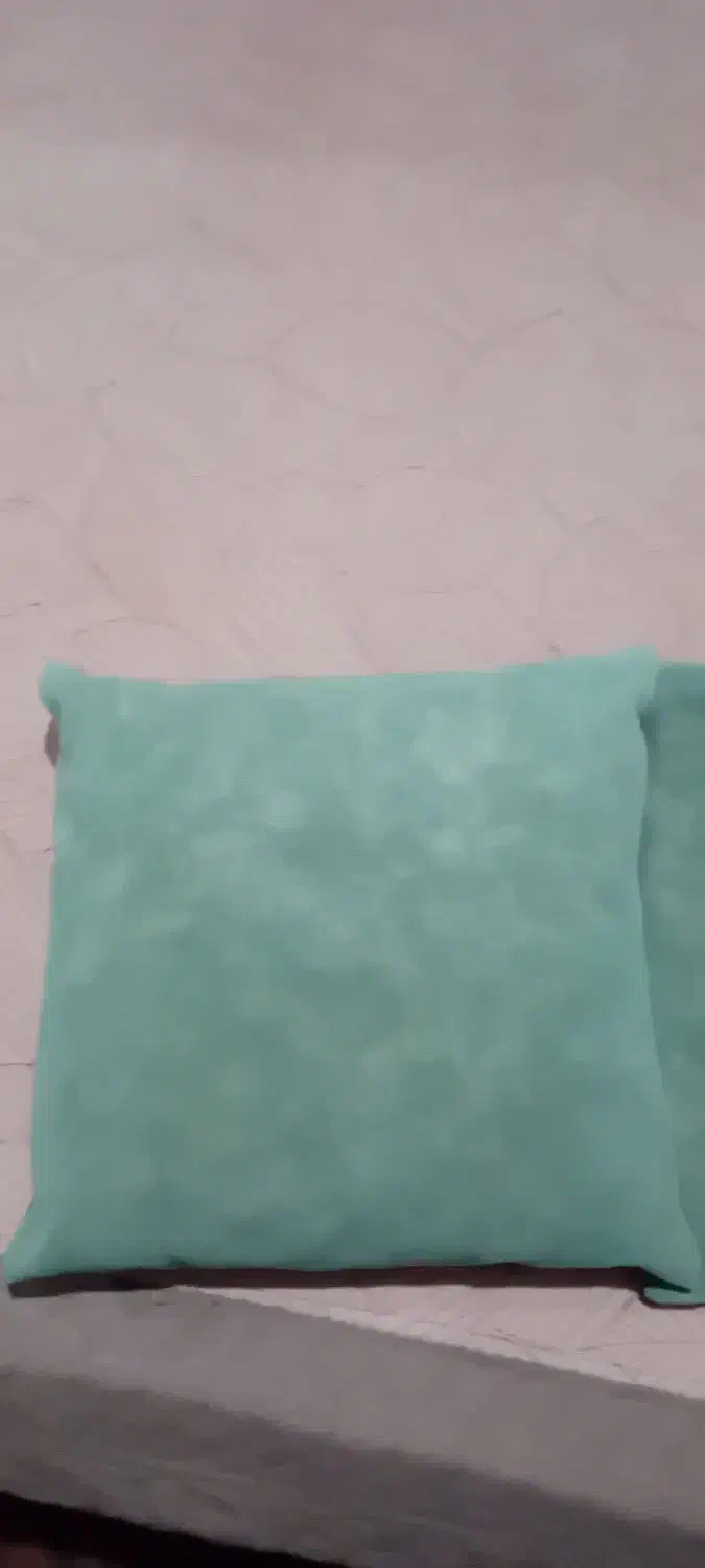 دو عدد کوسن|رختخواب، بالش، پتو|رشت, شهرک قدس|دیوار