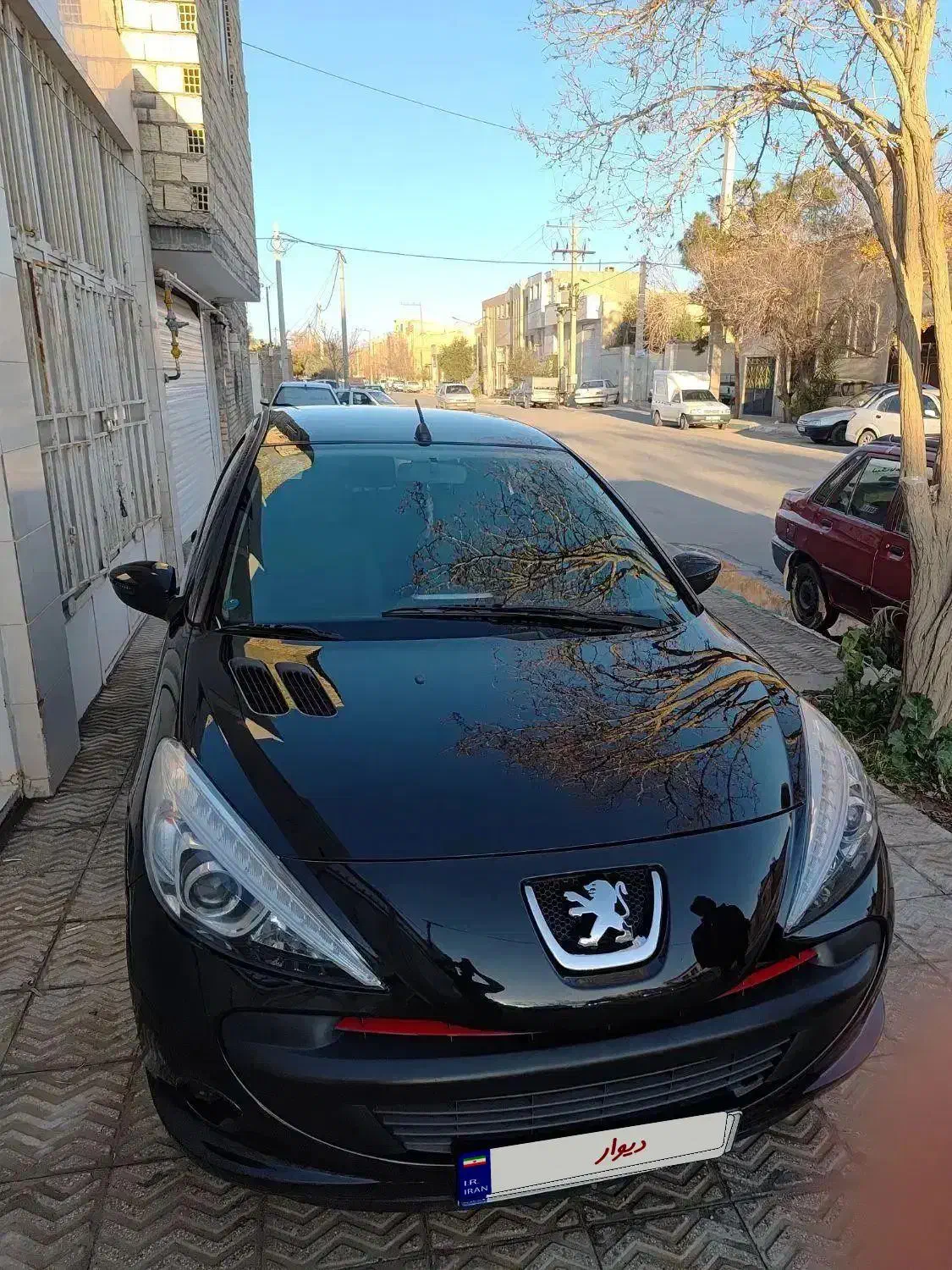 ۲۰۷مشکی۱۴۰۰سقف فلز|خودرو سواری و وانت|یزد, |دیوار