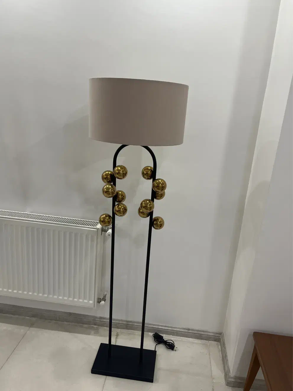 ایینه قدی و اباژور|چراغ خواب و آباژور|بجنورد, |دیوار