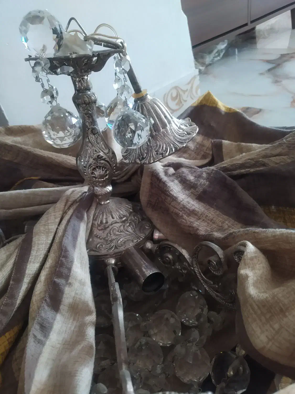 لوستر ۸ شاخه|لوستر و چراغ آویز|شهریار, شهریار|دیوار