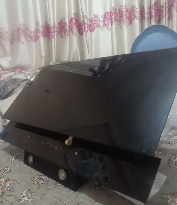 هود روکار|هود|مشهد, شهید آوینی|دیوار