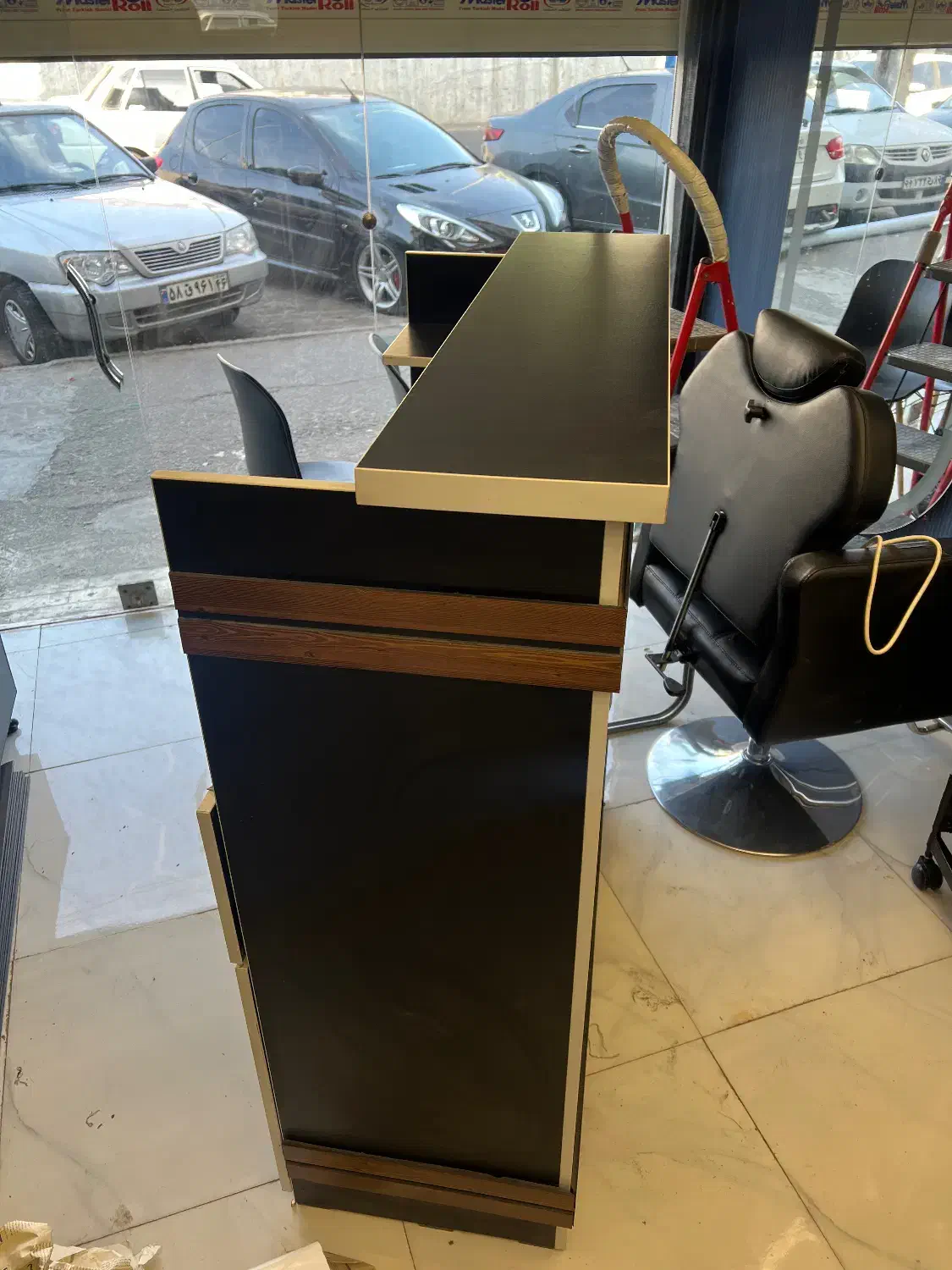 میز کانتر|آرایشگاه و سالن‌های زیبایی|رشت, شهرک قدس|دیوار