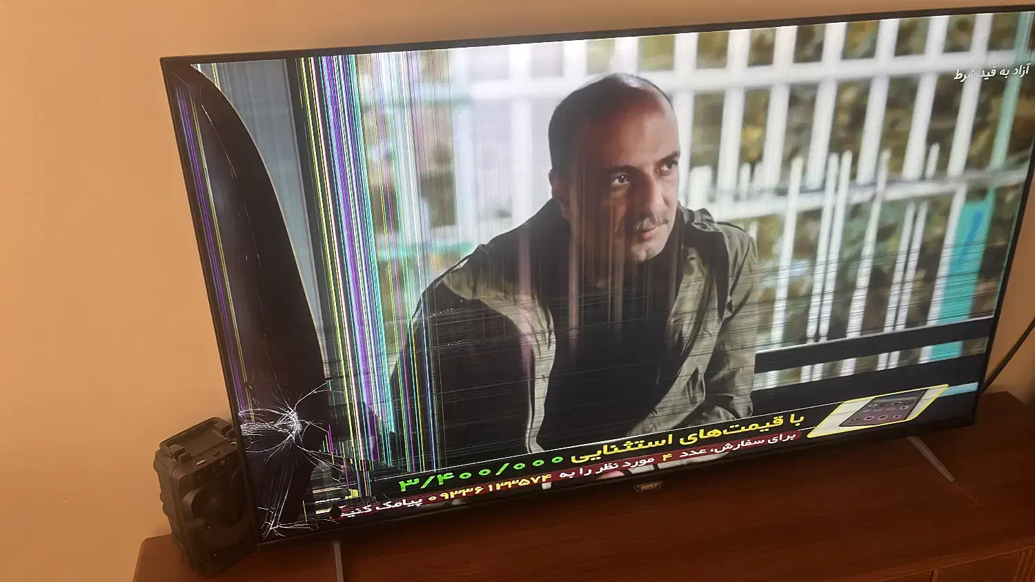 ال ای دی ۵۵ اینچ بست پنل ال جی همراه کارتن|تلویزیون و پروژکتور|کرج, کوی امامیه|دیوار