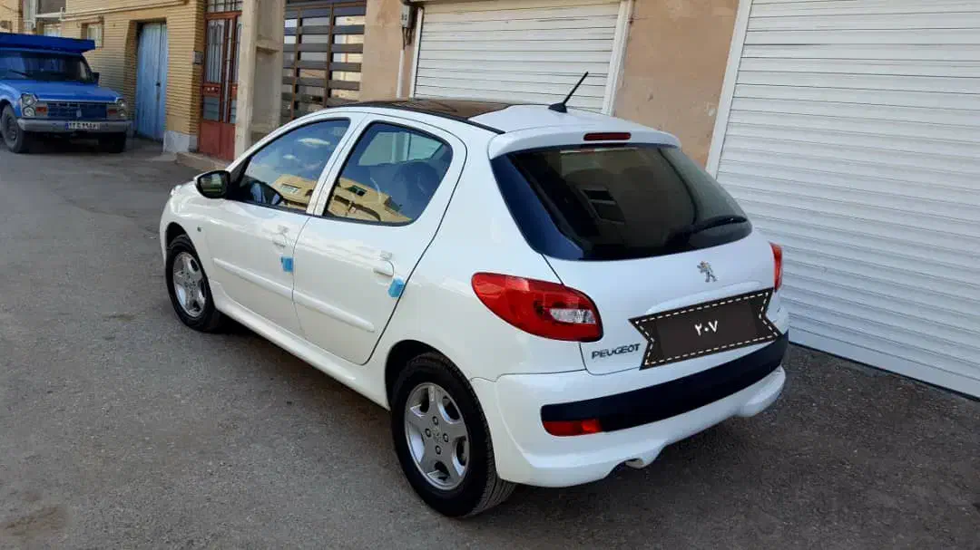 پژو207پانا خشک 403|خودرو سواری و وانت|بیجار, |دیوار