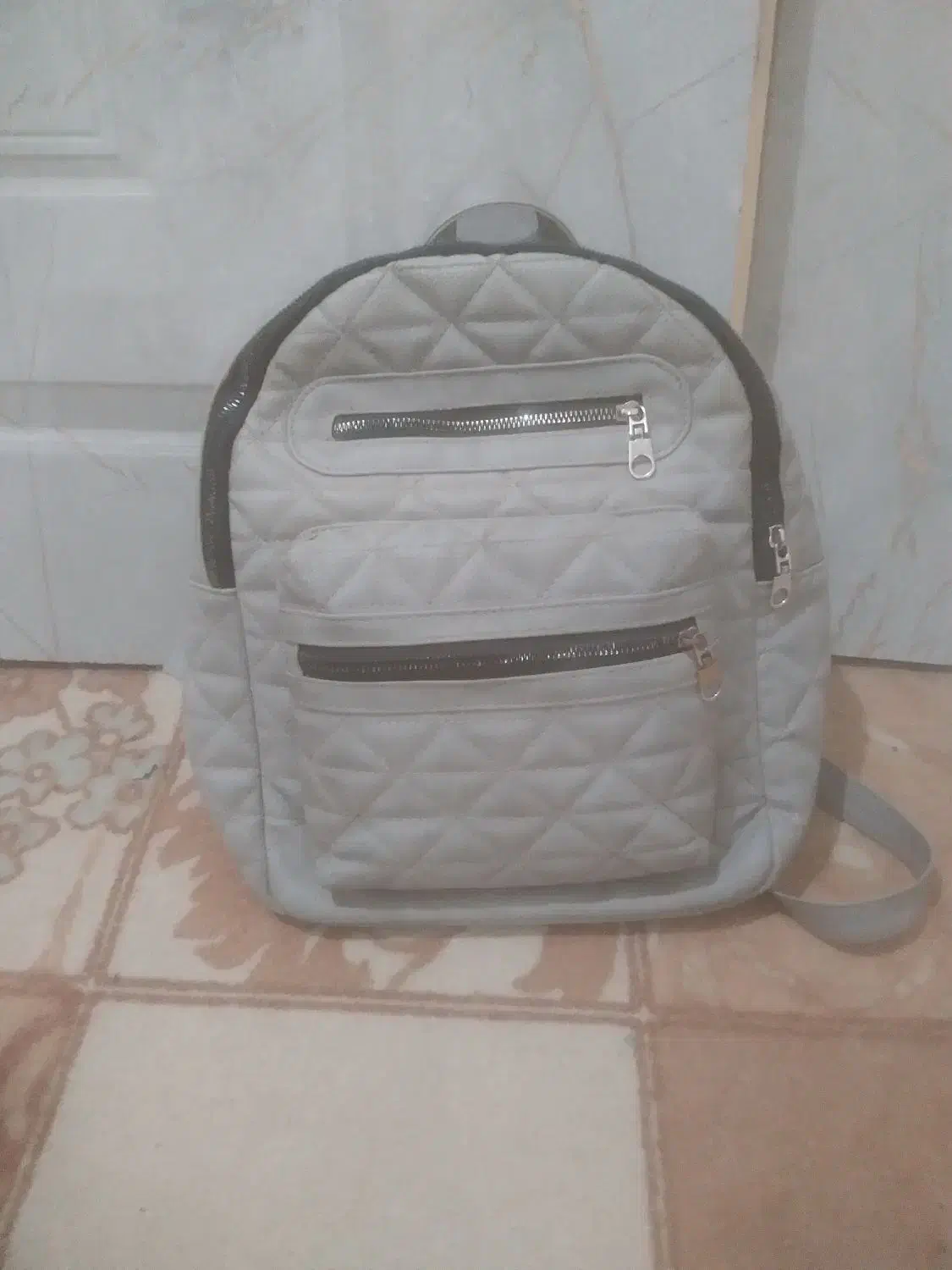 کیف|کیف، کفش، کمربند|تربت جام, معدآباد|دیوار