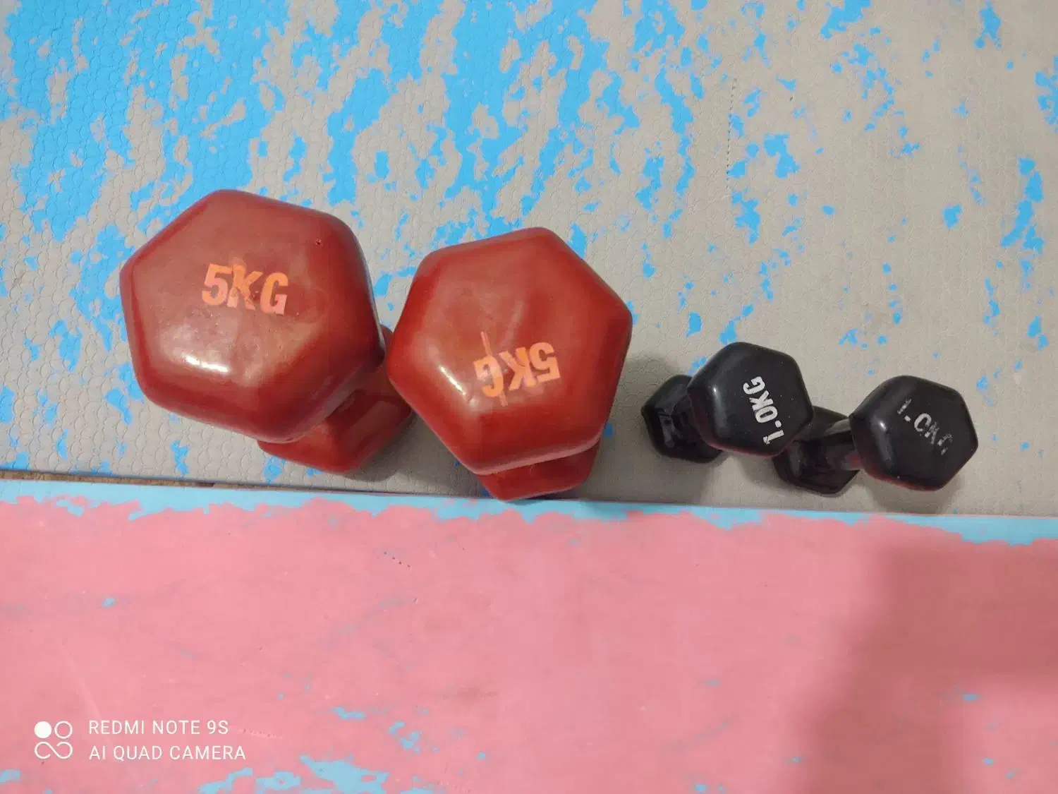 دمبل ۵ کیلویی و ۱ کیلویی|تجهیزات ورزشی|لردگان, |دیوار