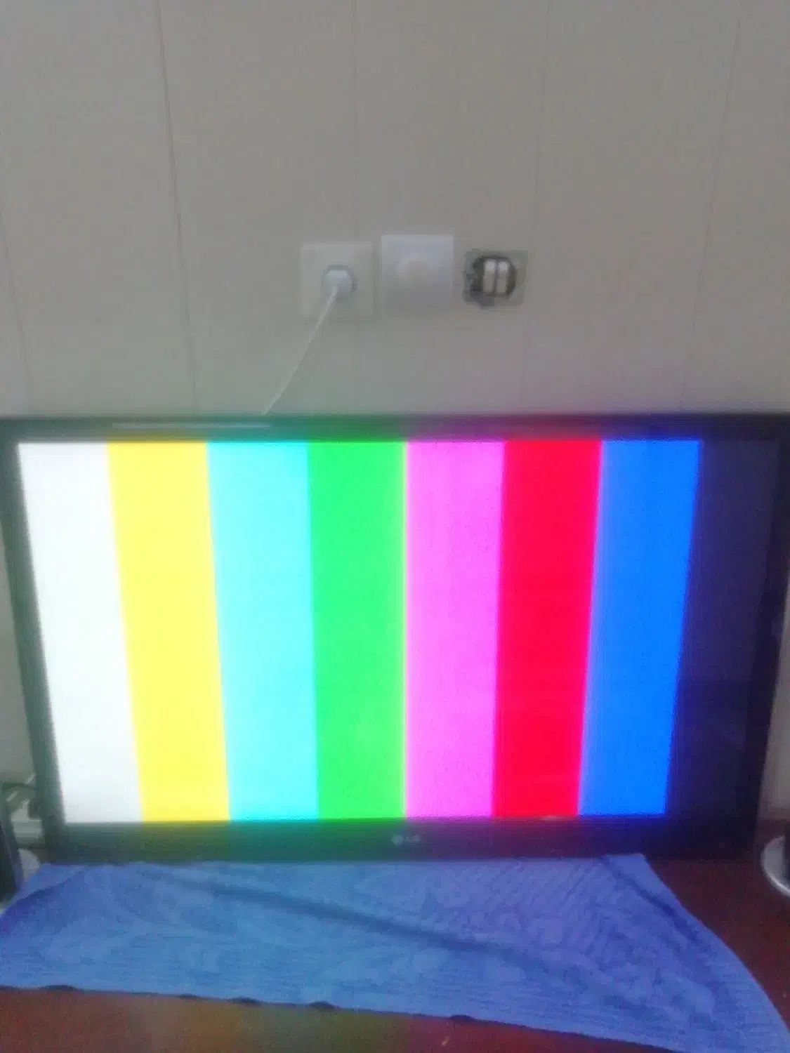 باسلام تلویزون الیدی الجی در هو نونو فور کی 46اینج|تلویزیون و پروژکتور|بندر ماهشهر, |دیوار