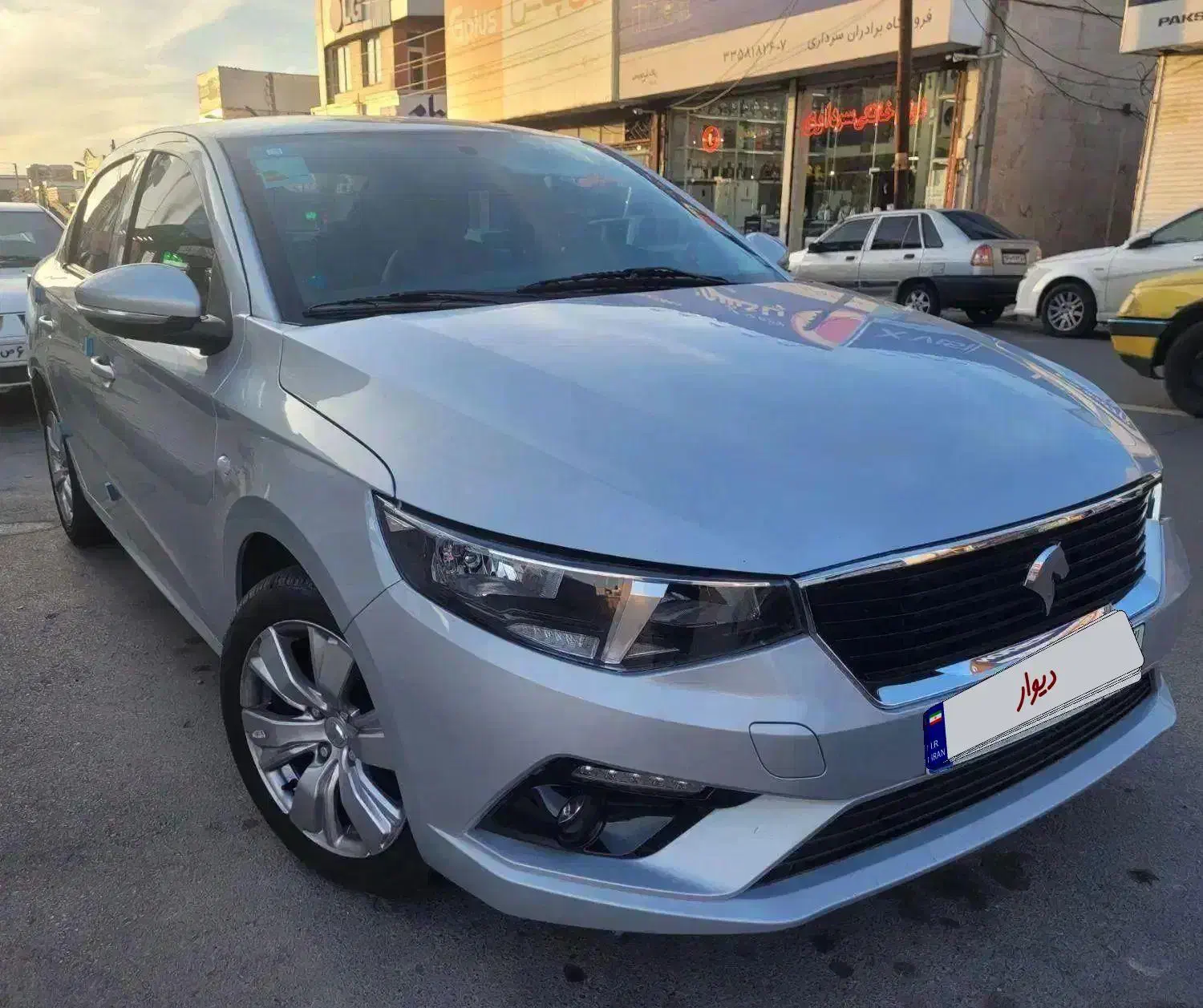 تارا دستی ۱۴۰۱ نقره ای|خودرو سواری و وانت|زنجان, |دیوار