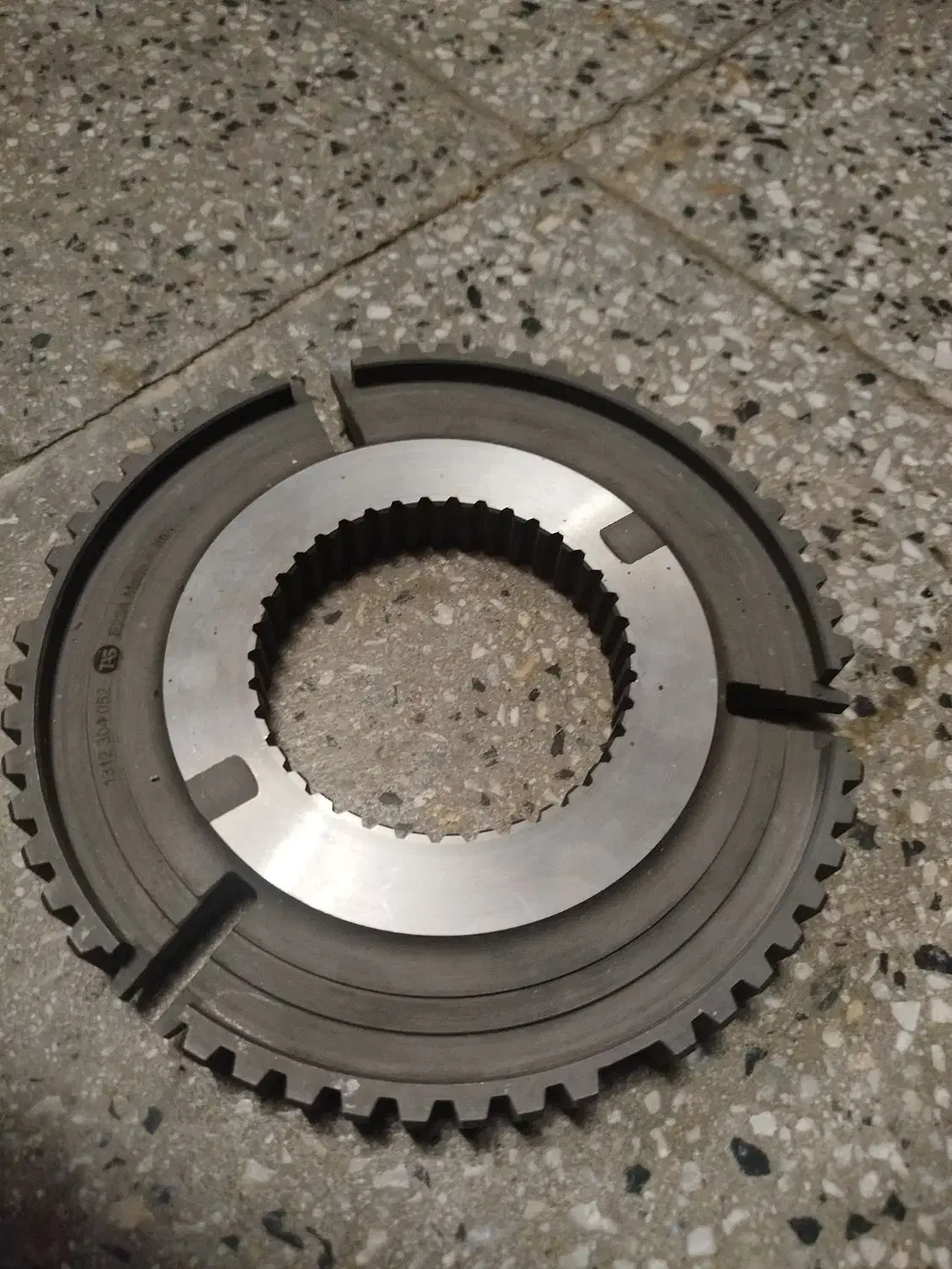 چرخ دنده ماشین سنگین تریلی کشنده ،باری|قطعات یدکی و لوازم جانبی|بروجرد, |دیوار