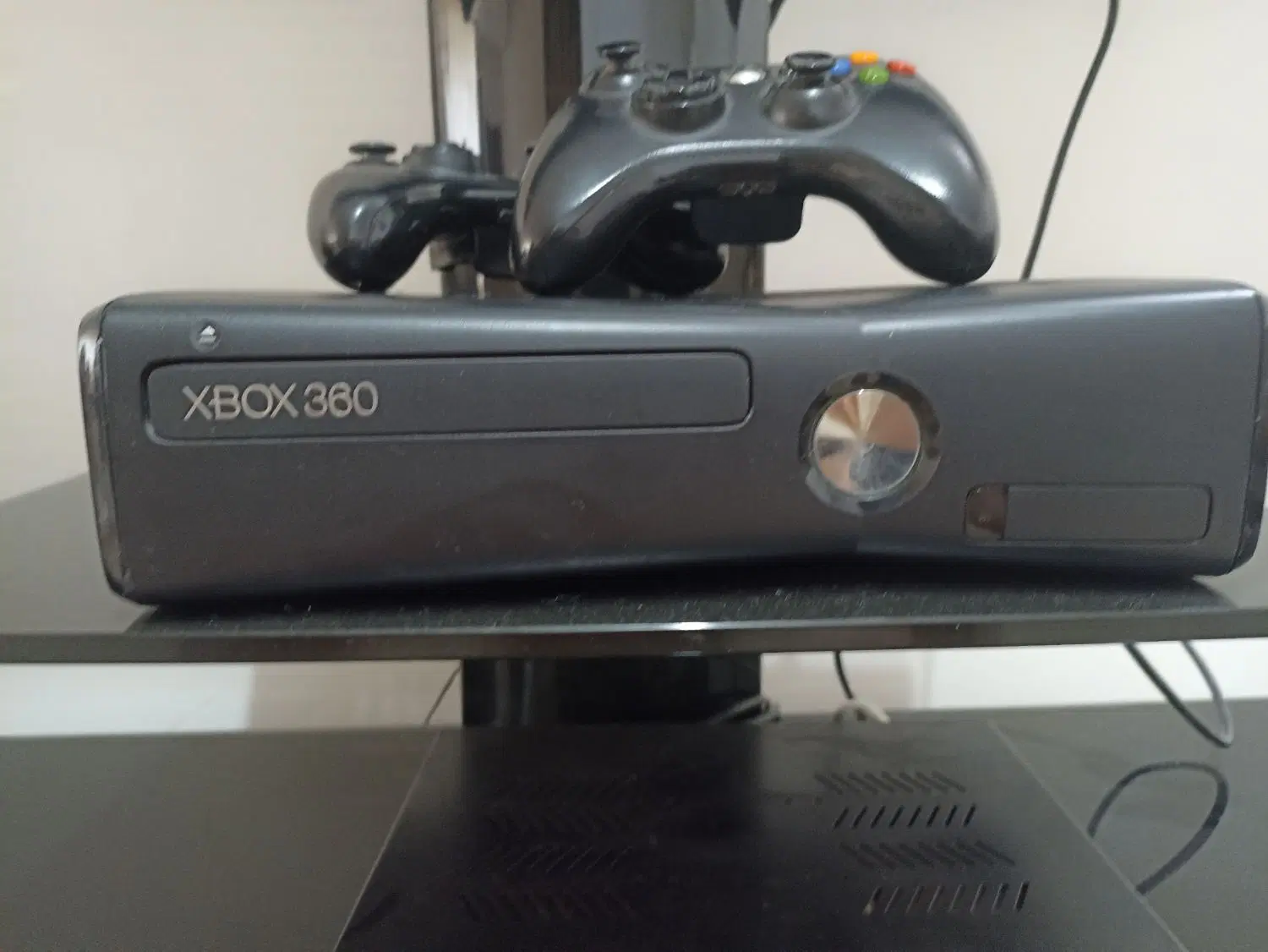 Xbox 360|کنسول، بازی ویدئویی و آنلاین|تربتحیدریه, پیشکوه|دیوار