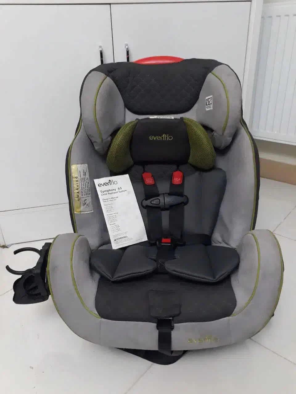 صندلی ماشین برند ایون فلو امریکایی|تخت و صندلی بچه|تهران, سازمان برنامه شمالی|دیوار