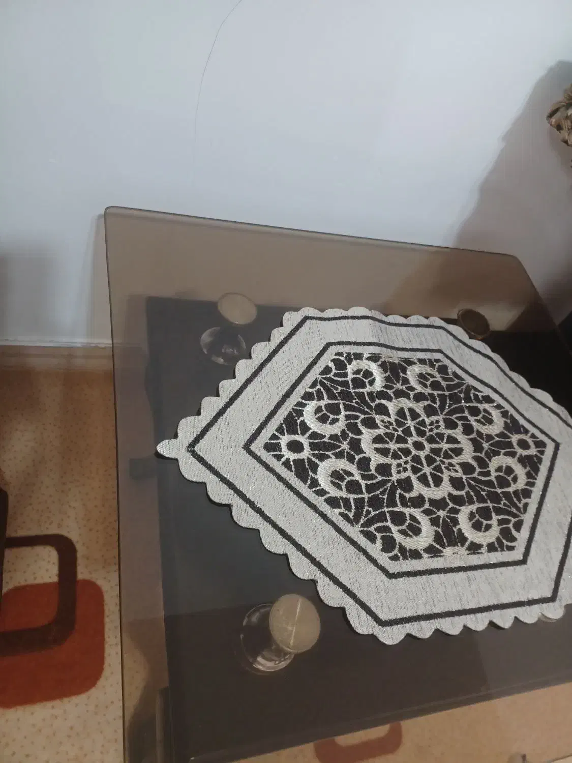 جلومبلی سالم وتمیز|مبلمان خانگی و میز عسلی|پارس‌آباد, |دیوار