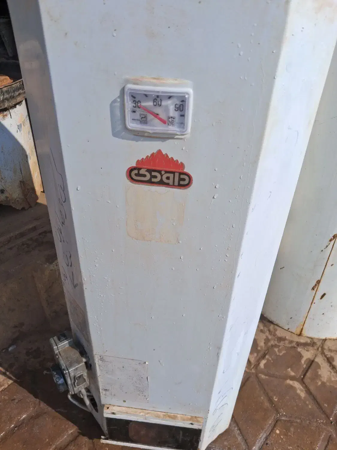 آب گرم کن|آبگرمکن، پکیج، شوفاژ|بندر ماهشهر, |دیوار