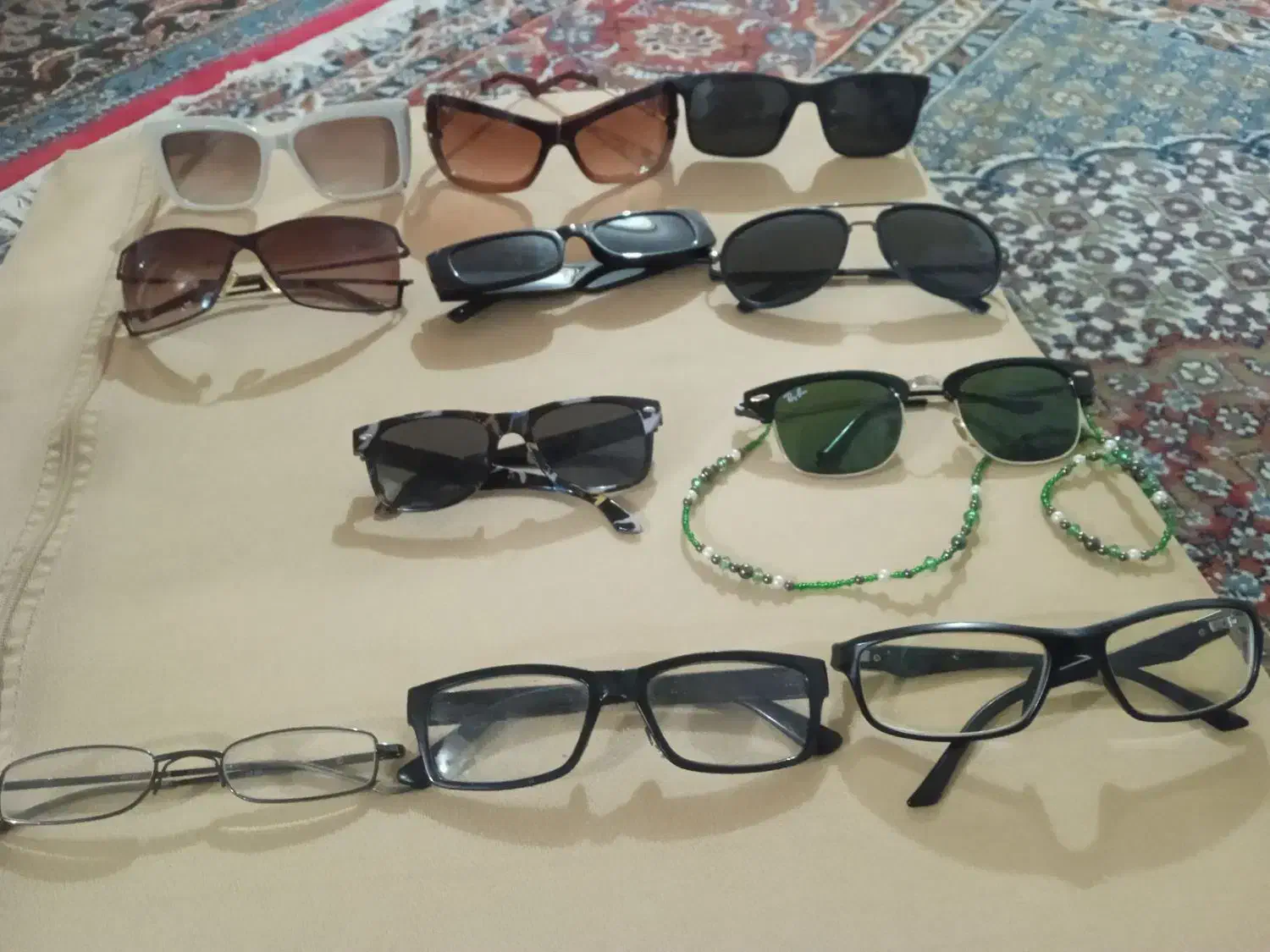 عینک دودی وطبی سالم همه روبا هم یه میلیون|زیورآلات و اکسسوری|کاشان, قطب راوندی|دیوار