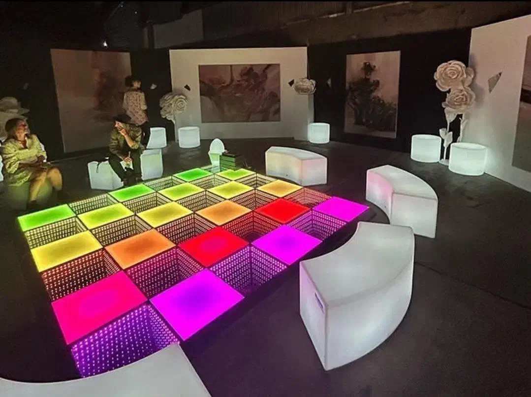 فروش و اجاره ی استیج های رقص|فروشگاه و مغازه|ساری, |دیوار