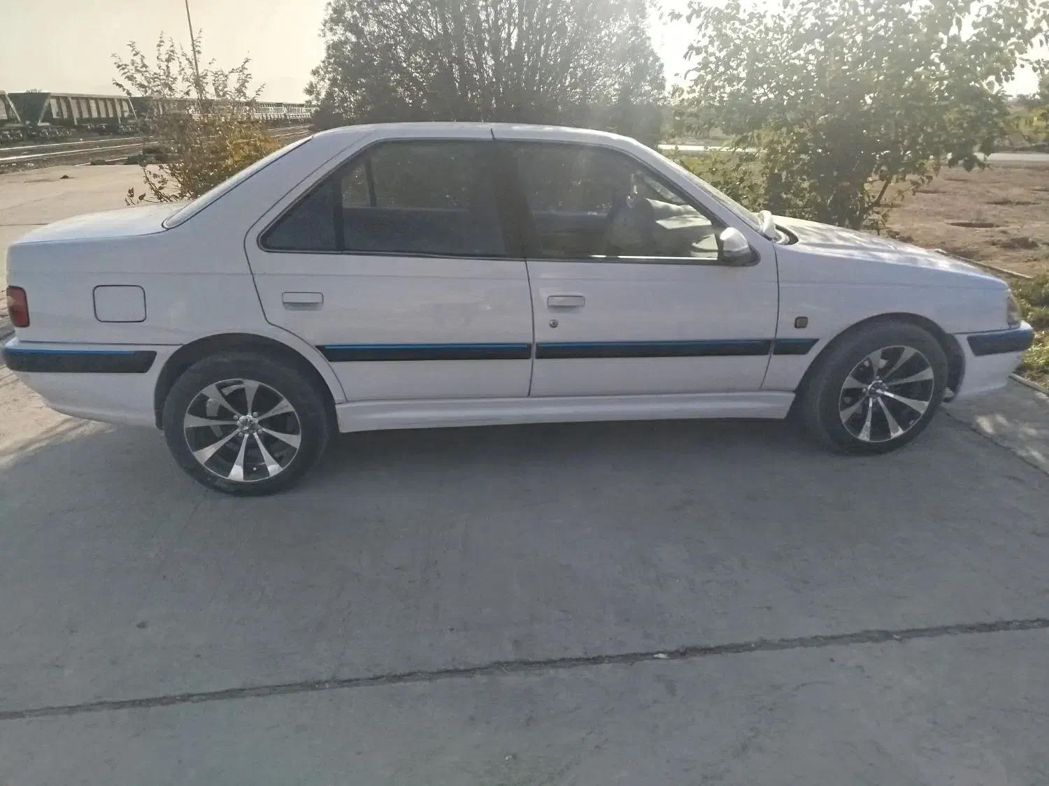 پژو پارس دوگانه کارخانه 97|خودرو سواری و وانت|پیر بکران, |دیوار